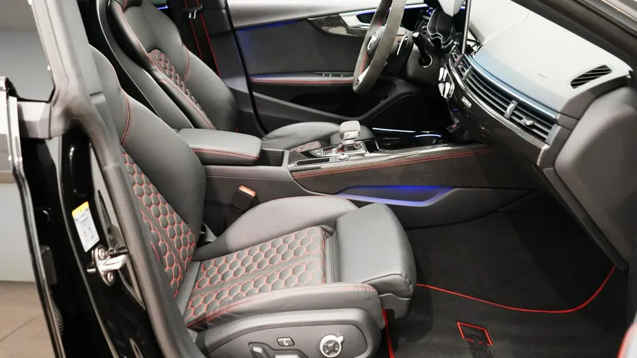 AUDI A5 RS5 Quattro Tiptronic