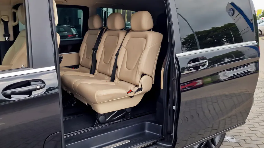 MERCEDES-BENZ V Klasa V 250 (BlueTEC) d 7G-Tronic (długi)