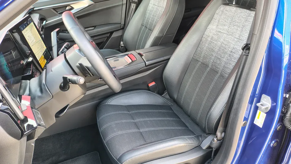 RENAULT Austral Austral 1.3 TCe mHEV Techno aut