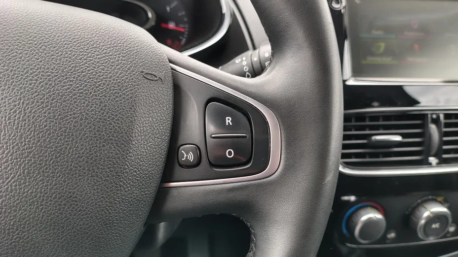 RENAULT Clio Clio 0.9 Energy TCe Limited 2018