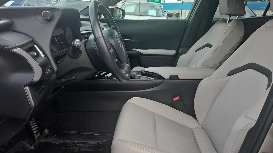 LEXUS UX UX 200 GPF F Impression 2WD