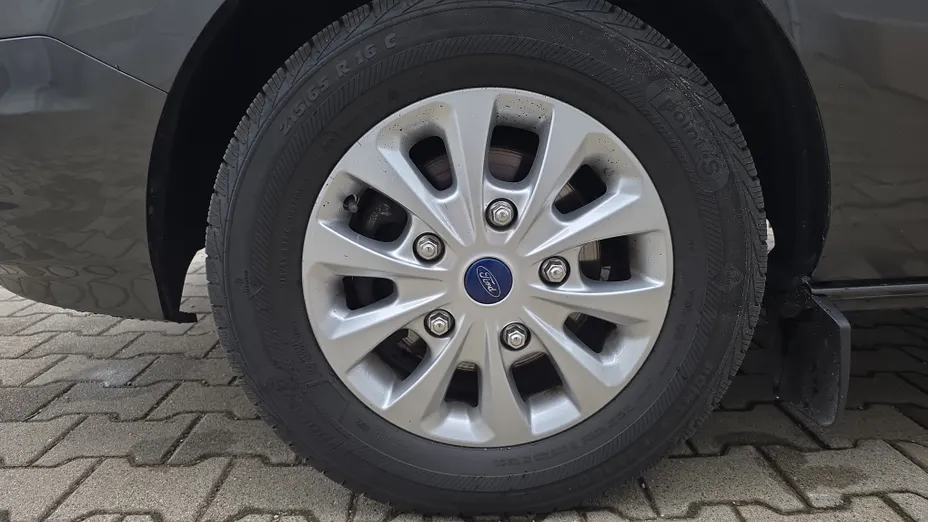 FORD Transit Custom Transit Custom Kombi 320 L2H1 Trend Aut.