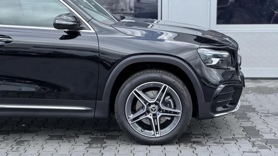 MERCEDES-BENZ GLB GLB 200 mHEV AMG Line 7G-DCT Nowy