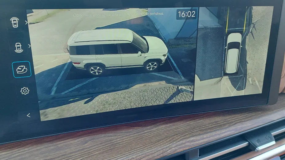 HYUNDAI Santa Fe Santa Fe 1.6 T-GDI HEV Platinum 4WD aut 7os. Nowy