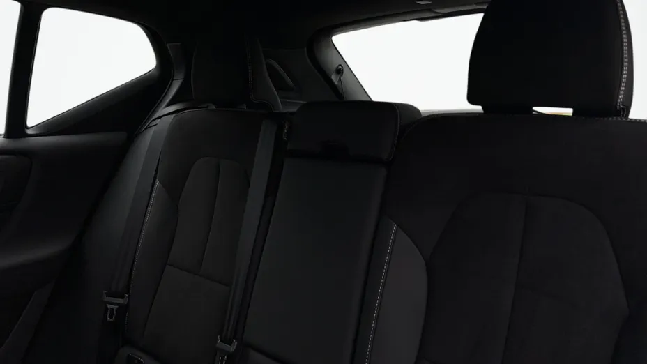 VOLVO XC40 XC40 B3 Plus Dark aut