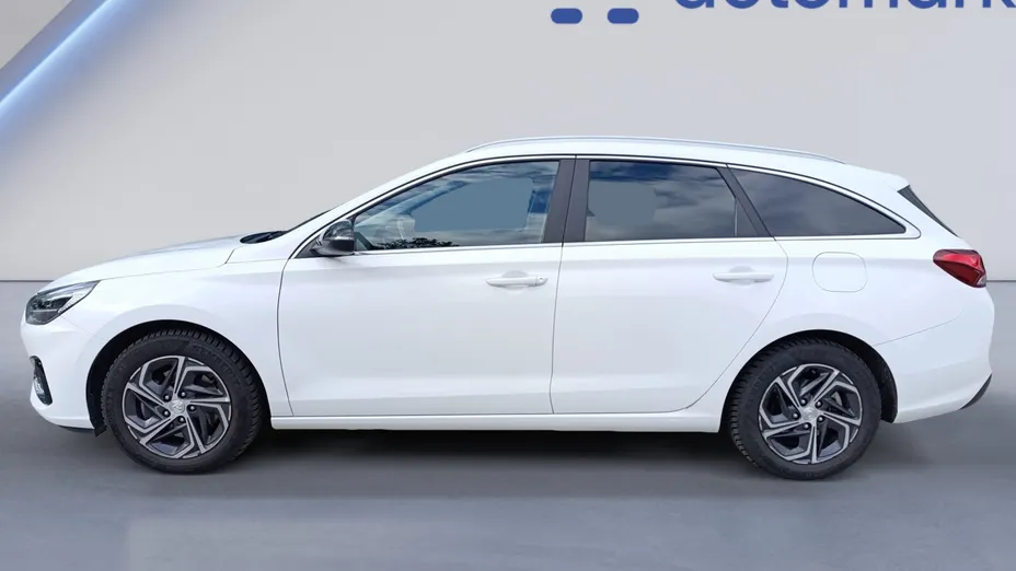 HYUNDAI i30 i30 1.0 T-GDI Smart
