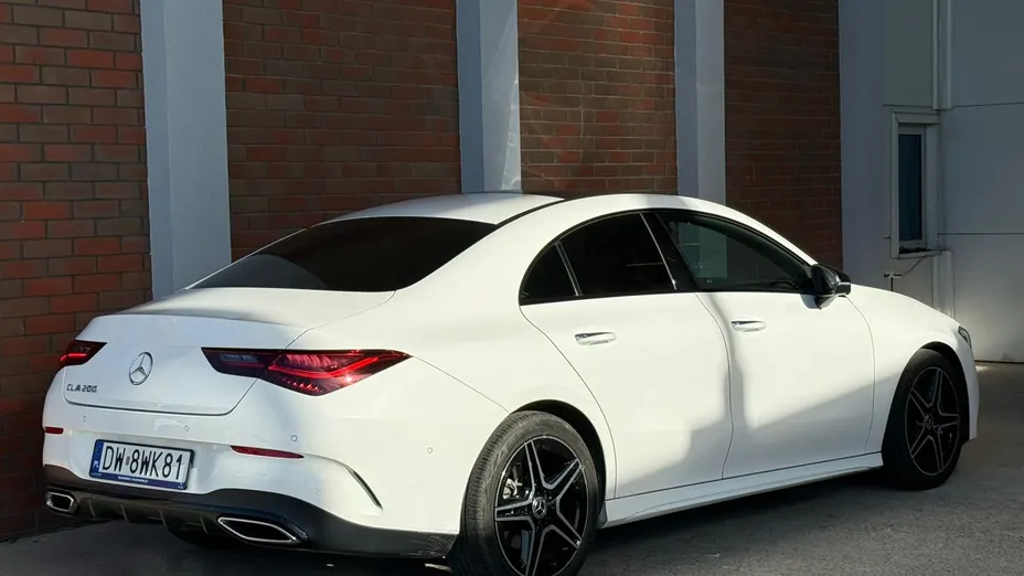 MERCEDES-BENZ CLA CLA 200 AMG Line 7G-DCT