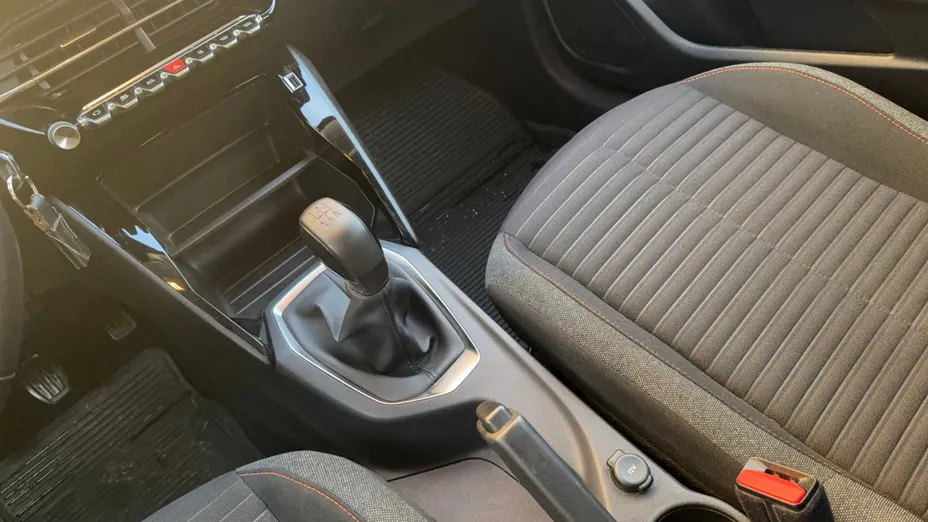 PEUGEOT 208 208 1.2 PureTech Active S&S