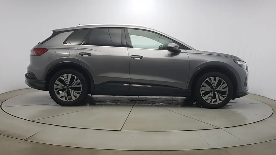 AUDI Q4 Q4 e-tron 40 77kWh Advanced