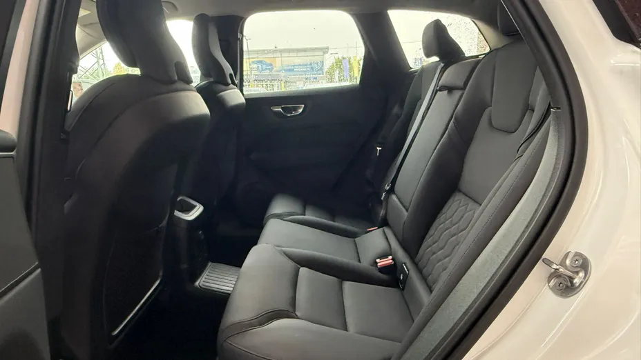 VOLVO XC60 XC60 T6 Plug-In Hybrid AWD Plus Bright aut