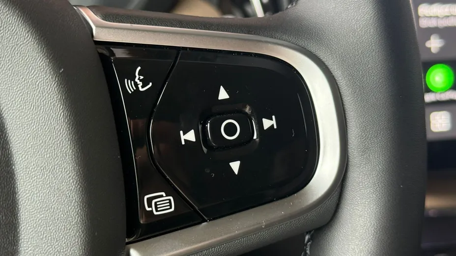 VOLVO XC60 XC60 T6 Plug-In Hybrid AWD Plus Bright aut