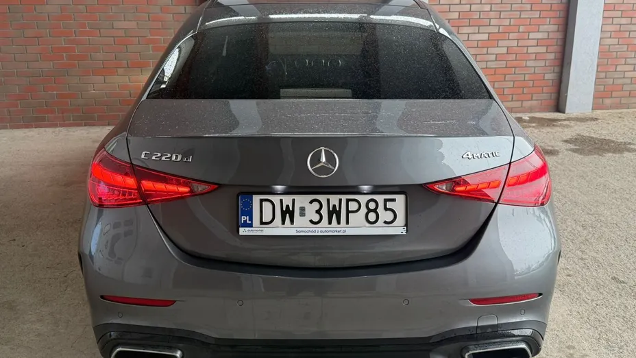 MERCEDES-BENZ C Klasa C 220 d mHEV 4-Matic AMG