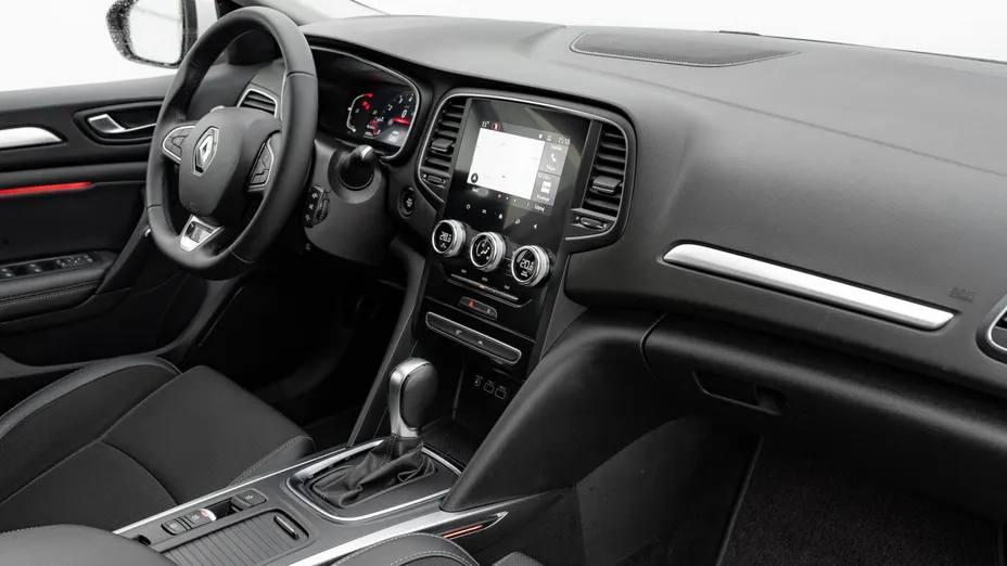 RENAULT Megane Megane 1.3 TCe FAP Intens EDC