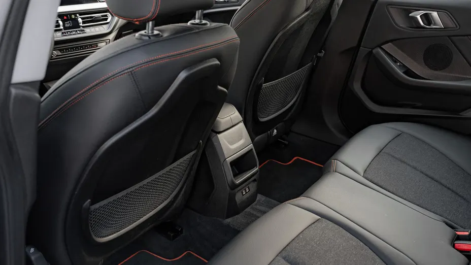 BMW Seria 2 218i Sport Line aut