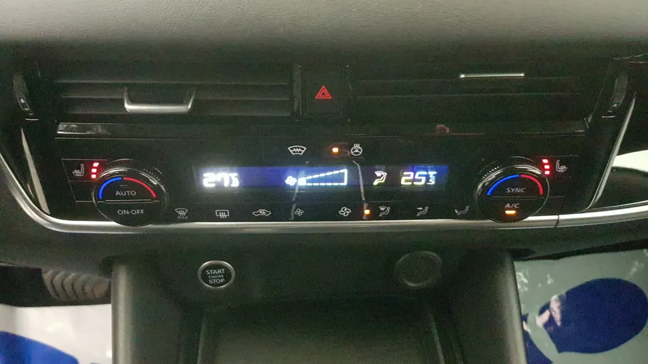 NISSAN Qashqai Qashqai 1.3 DIG-T mHEV N-Connecta Xtronic