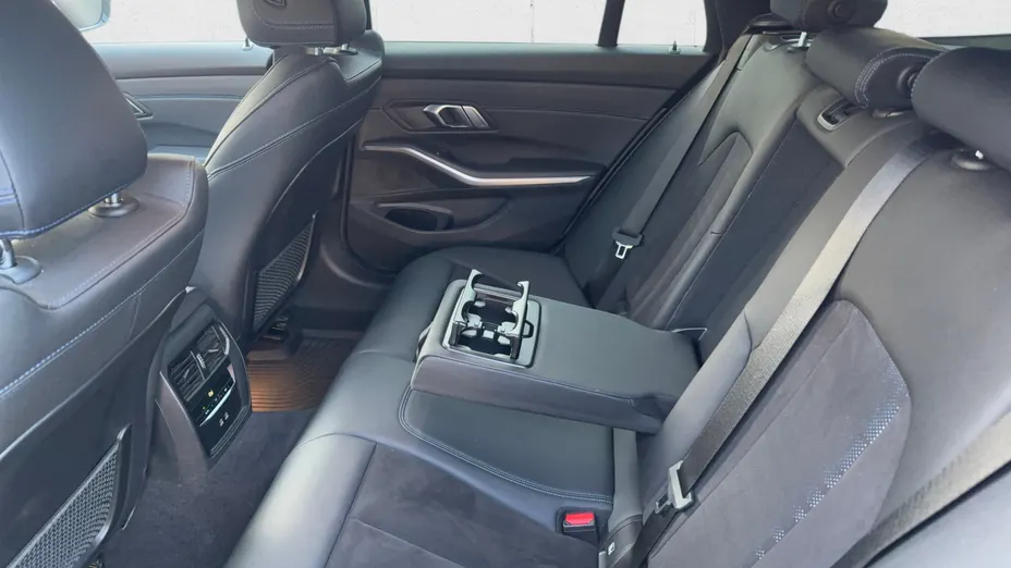 BMW Seria 3 320d xDrive mHEV M Sport aut