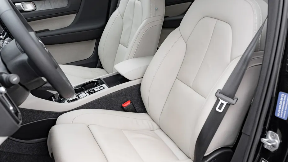 VOLVO XC40 XC40 T5 Plug-In Hybrid Inscription aut