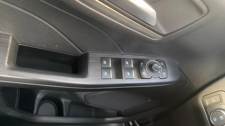 FORD Kuga Kuga 2.5 FHEV AWD Titanium X