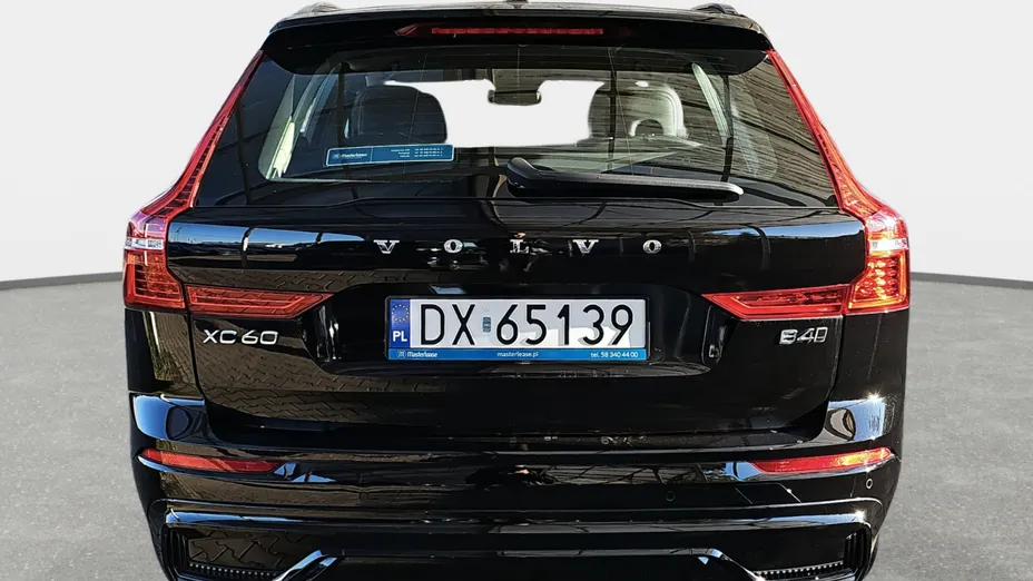 VOLVO XC60 XC60 B4 D AWD Plus Dark aut