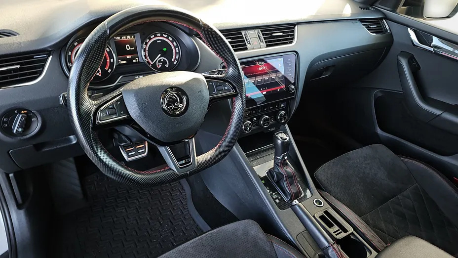 SKODA Octavia Octavia 2.0 TSI GPF RS 245 DSG