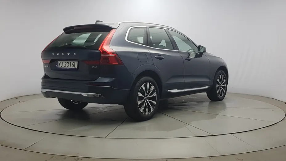 VOLVO XC60 XC60 B4 B Plus Bright aut