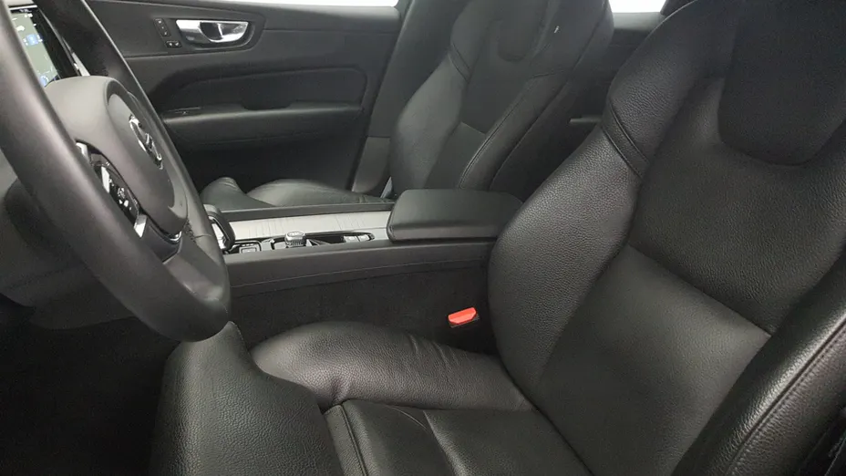 VOLVO XC60 XC60 B4 B Plus Bright aut