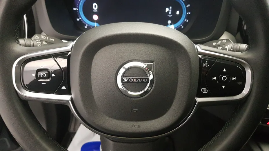 VOLVO XC60 XC60 B4 B Plus Bright aut