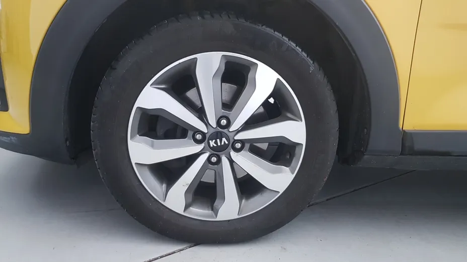 KIA Stonic Stonic 1.2 L Business Line