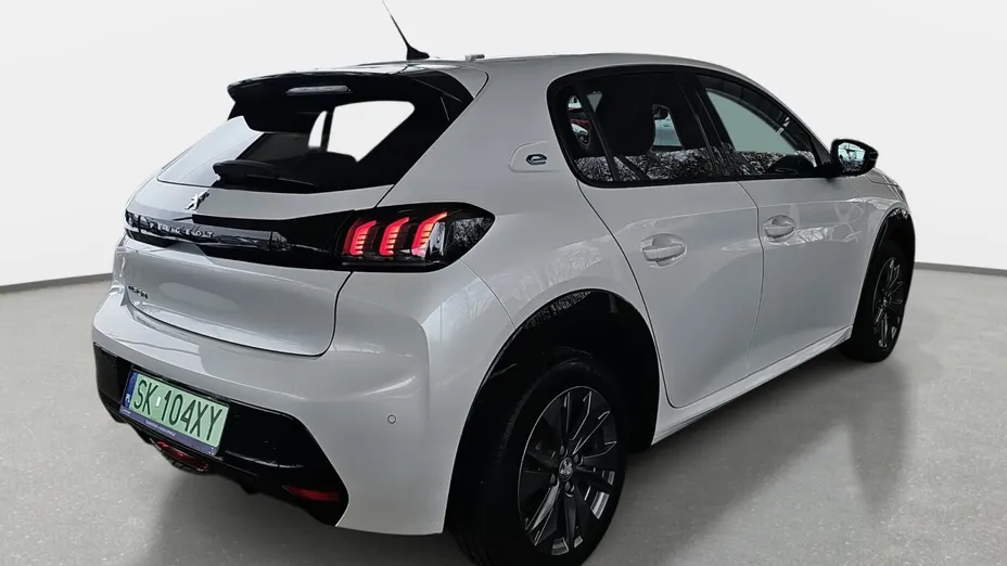 PEUGEOT 208 e-208 Allure