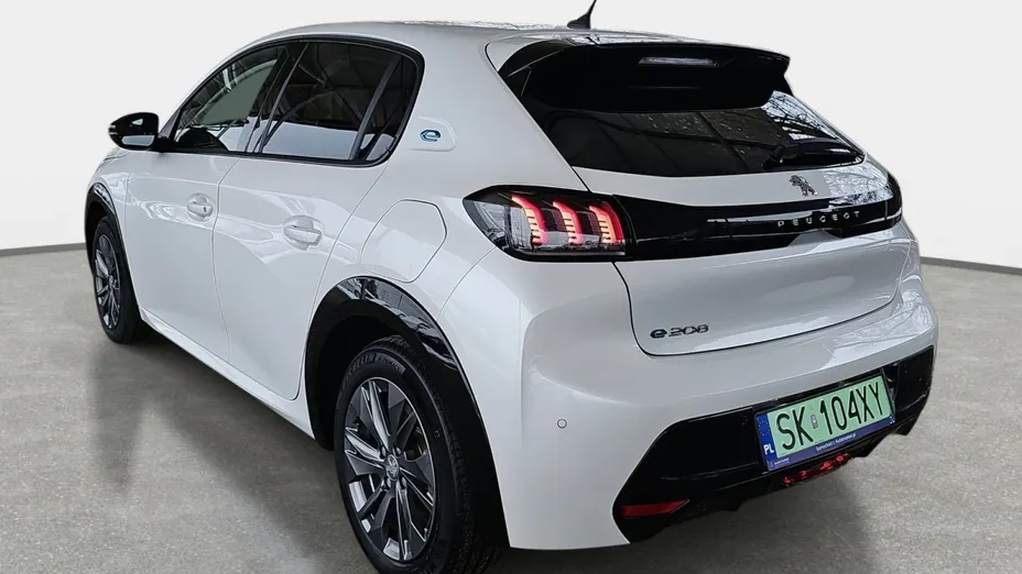 PEUGEOT 208 e-208 Allure