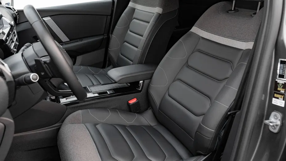 CITROEN C4 C4 1.2 PureTech Shine S&S EAT8