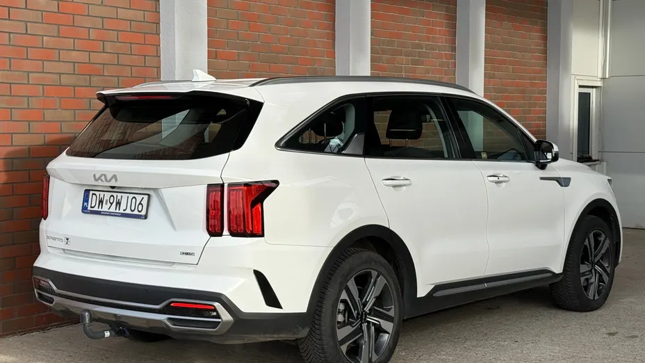 KIA Sorento Sorento 1.6 T-GDI HEV L 4WD aut 7os.