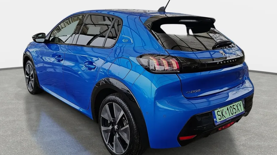 PEUGEOT 208 e-208 GT