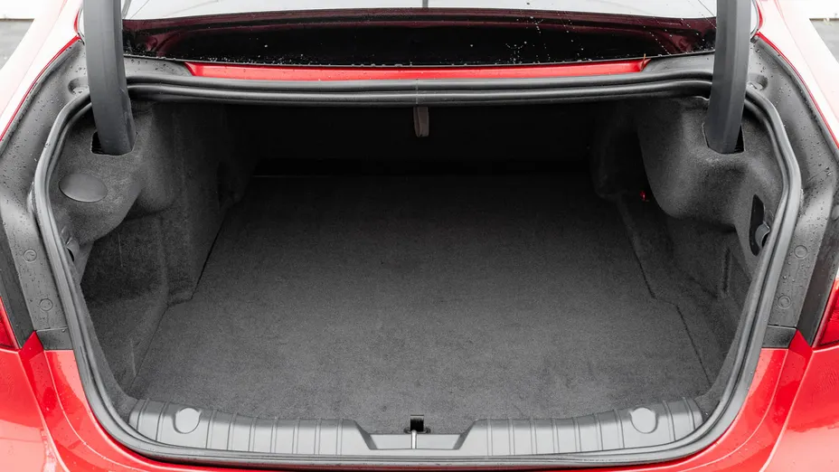 JAGUAR XF XF 2.0 P250 R-Dynamic SE