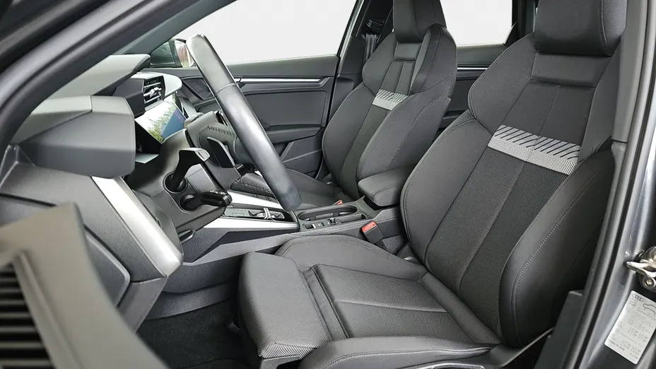 AUDI A3 A3 35 TFSI mHEV S Line S tronic