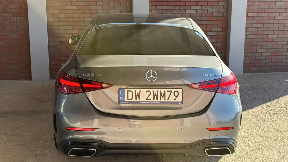 MERCEDES-BENZ C Klasa C 220 d mHEV 4-Matic AMG