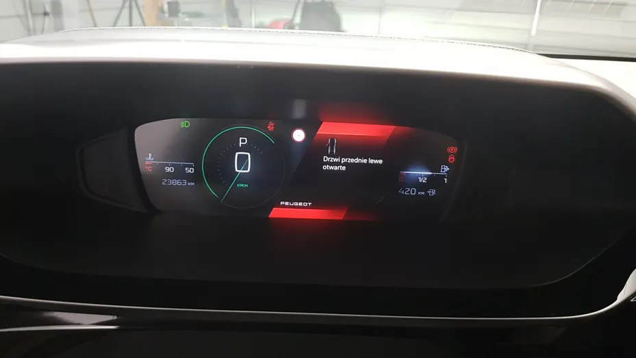 PEUGEOT 408 408 1.2 PureTech Allure S&S EAT8