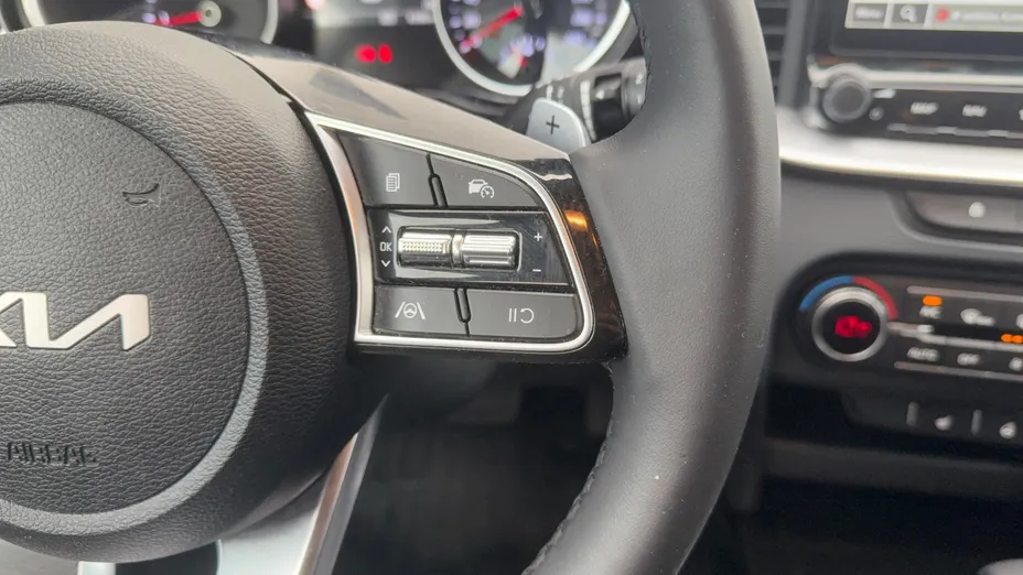 KIA Cee'd Ceed 1.5 T-GDI Tribute DCT