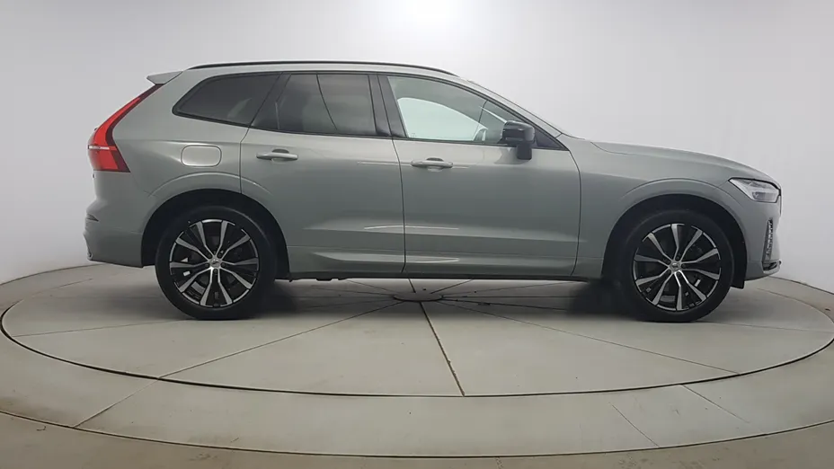 VOLVO XC60 XC60 B4 B Plus Dark aut