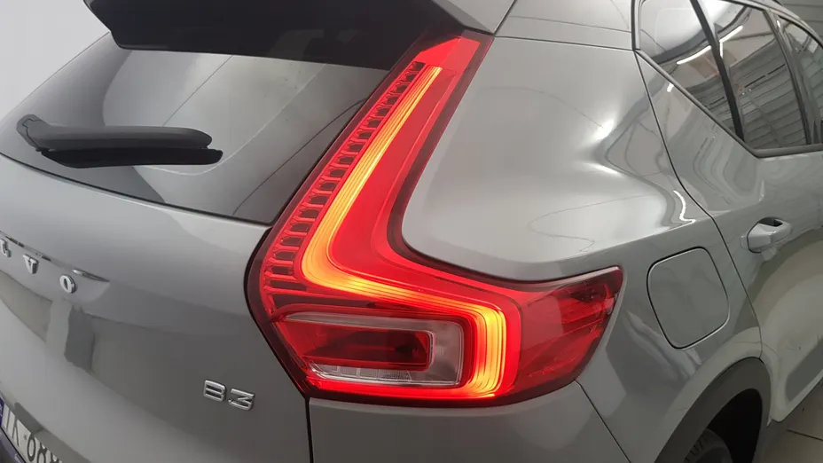 VOLVO XC40 XC40 B3 Essential aut