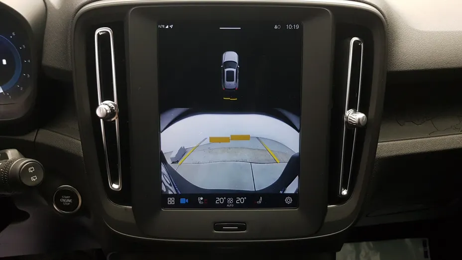 VOLVO XC40 XC40 B3 Essential aut