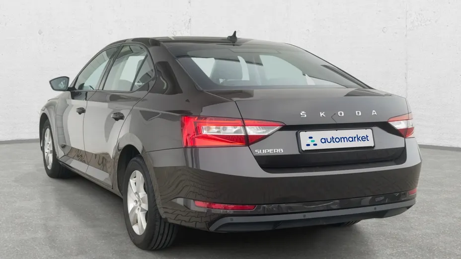 SKODA Superb Superb 2.0 TDI SCR Active