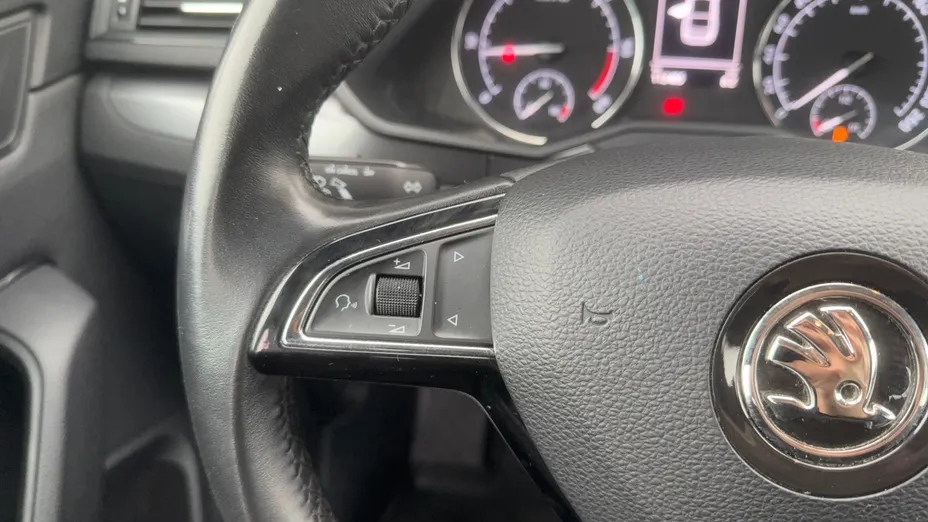 SKODA Superb Superb 2.0 TDI SCR Active