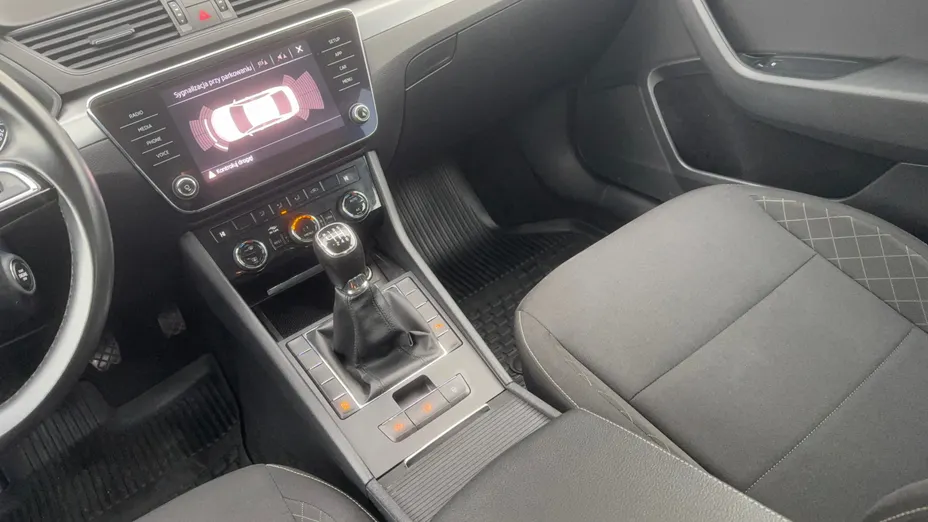 SKODA Superb Superb 2.0 TDI SCR Active