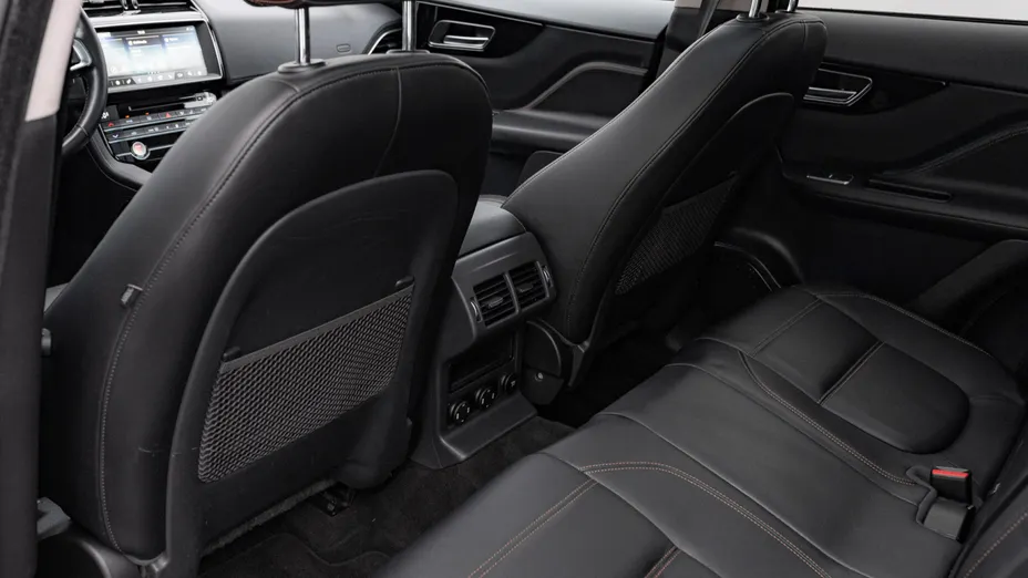 JAGUAR F-Pace F-Pace 2.0 i4D AWD Prestige aut