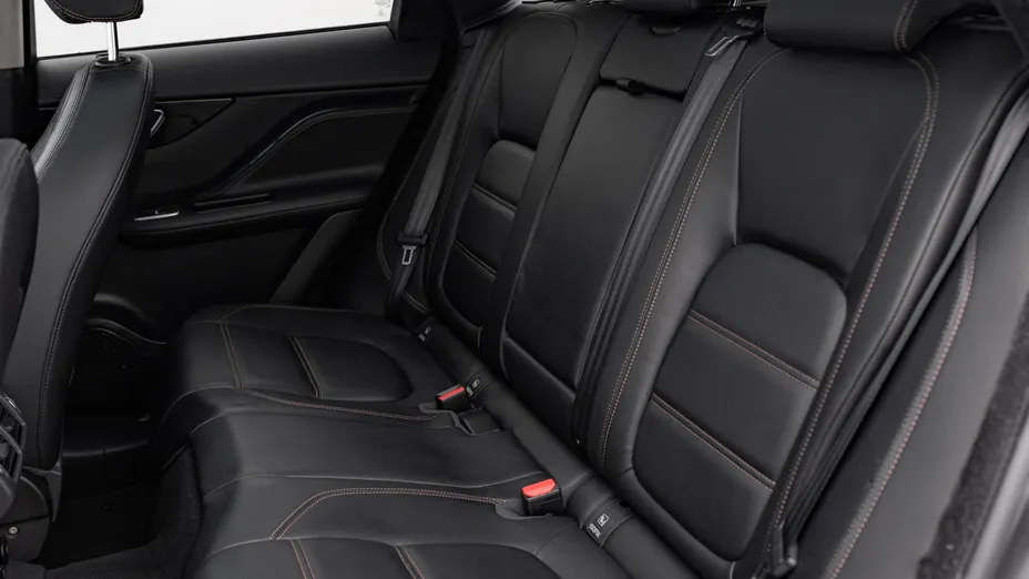 JAGUAR F-Pace F-Pace 2.0 i4D AWD Prestige aut