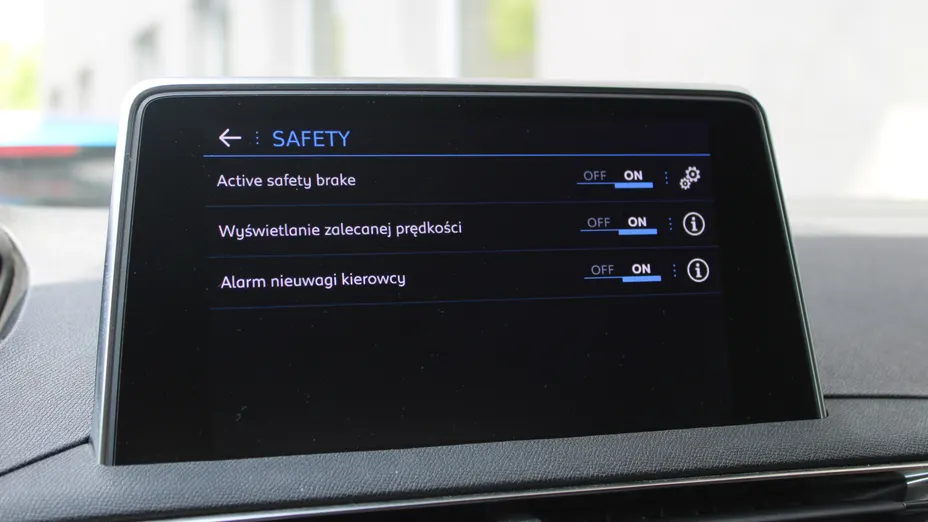 PEUGEOT 3008 3008 1.6 PureTech GPF GT Line S&S EAT8