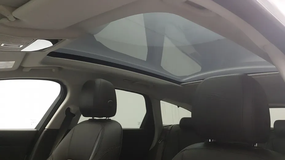 JAGUAR XF XF 2.0 i4D AWD Portfolio aut