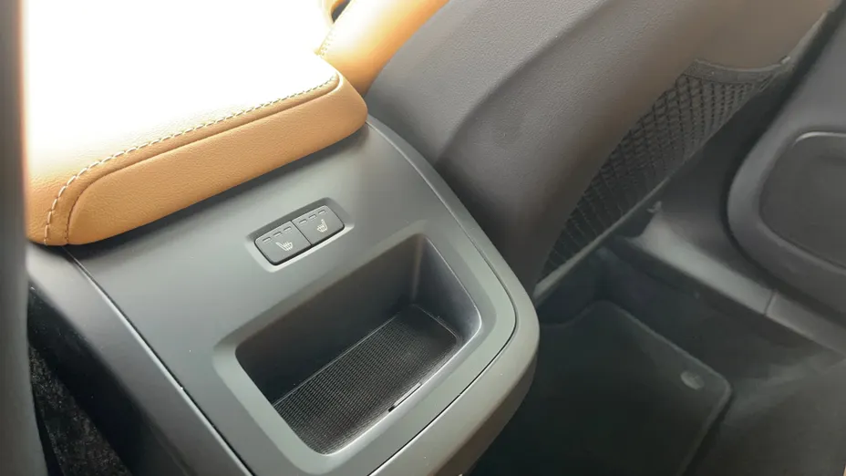 VOLVO XC60 XC60 B4 B Plus Dark aut