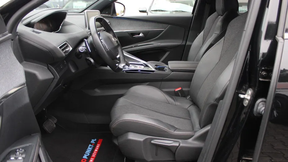 PEUGEOT 5008 5008 1.6 PureTech GT Line S&S EAT8